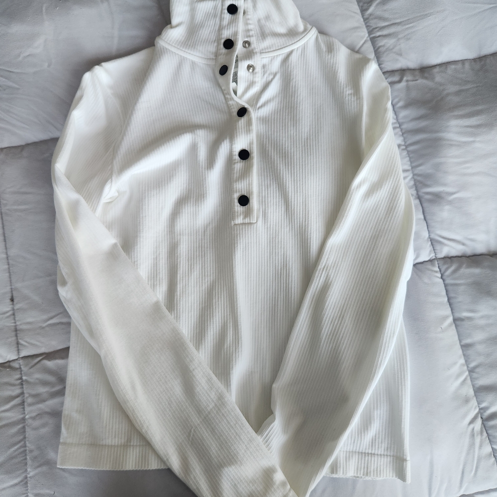 Athleta White Textured Button-Up Shirt